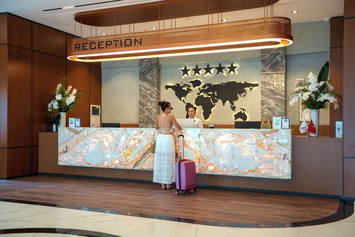 Tripolis Hotel