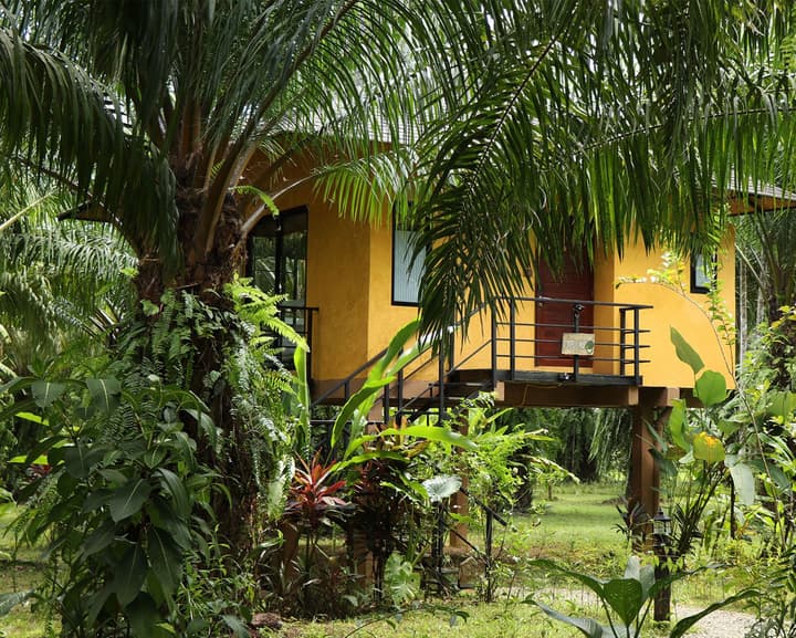 Anurak Community Lodge