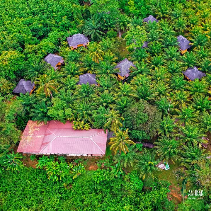 Anurak Community Lodge