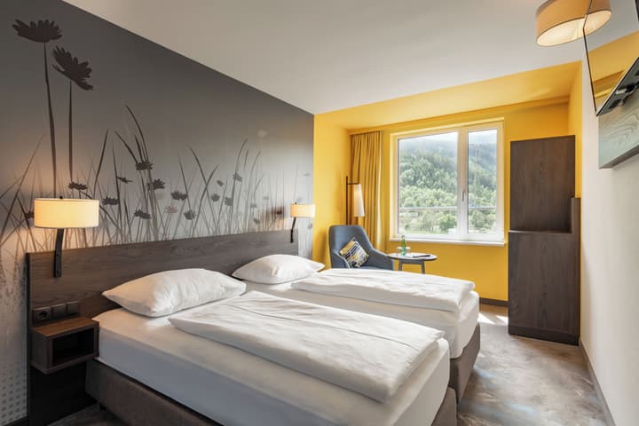 Hwest Hotel Hall