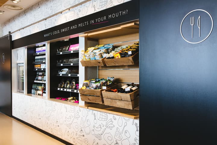 Moxy Aberdeen Airport