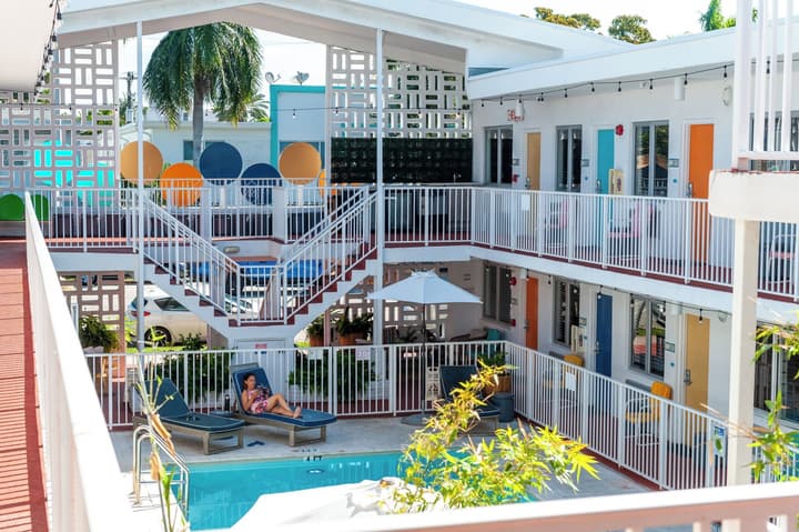 Waterside Hotel and Suites