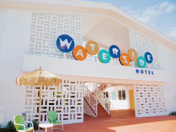 Waterside Hotel and Suites