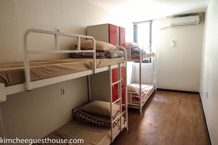 Kimchee Busan Downtown Guesthouse - Hostel