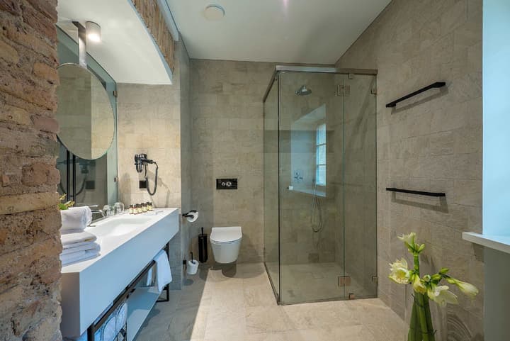 Artagonist Art Hotel
