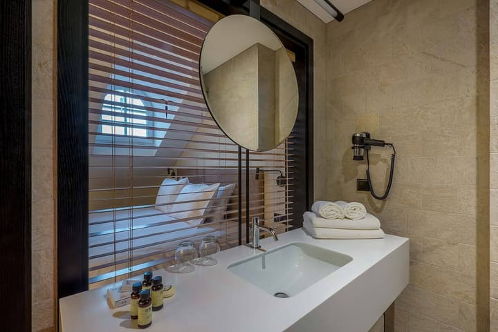 Artagonist Art Hotel