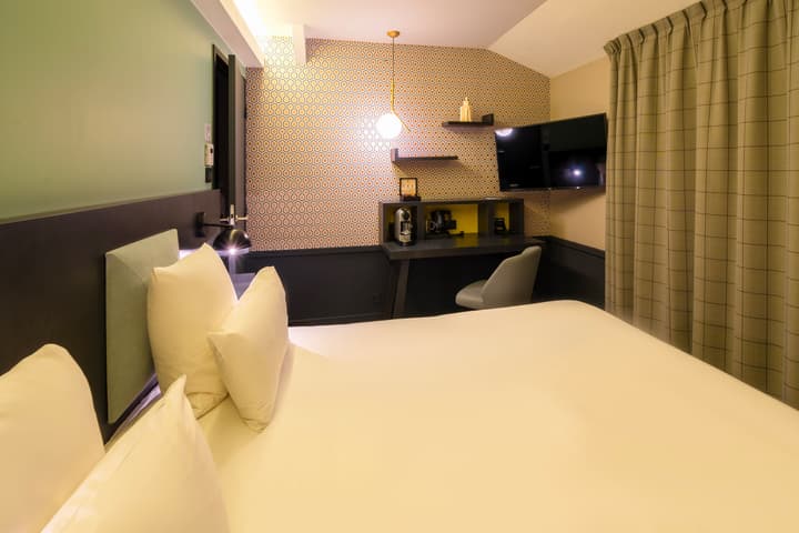 Splendid Hotel Lac d'Annecy - Handwritten Collection