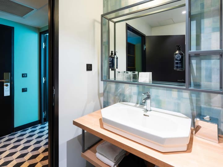 Splendid Hotel Lac d'Annecy - Handwritten Collection