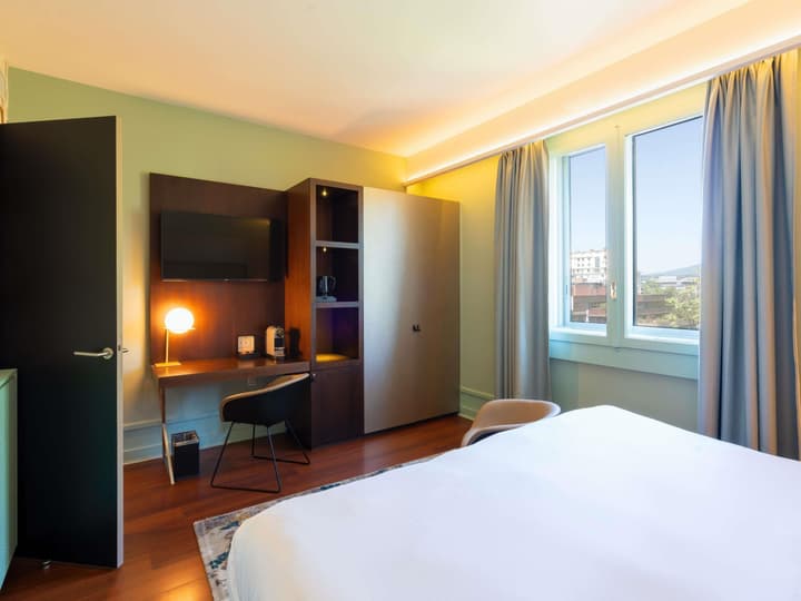 Splendid Hotel Lac d'Annecy - Handwritten Collection