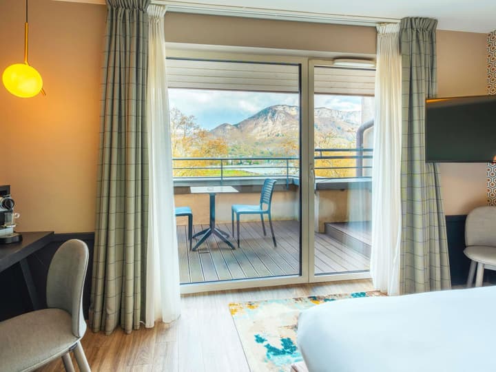 Splendid Hotel Lac d'Annecy - Handwritten Collection