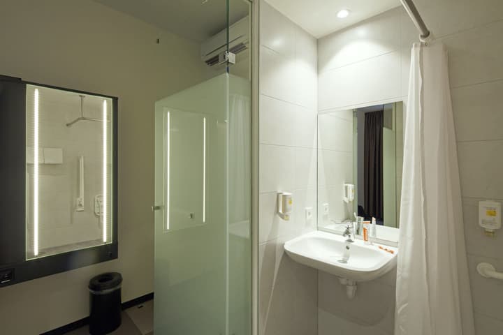 easyHotel Brussels City Centre