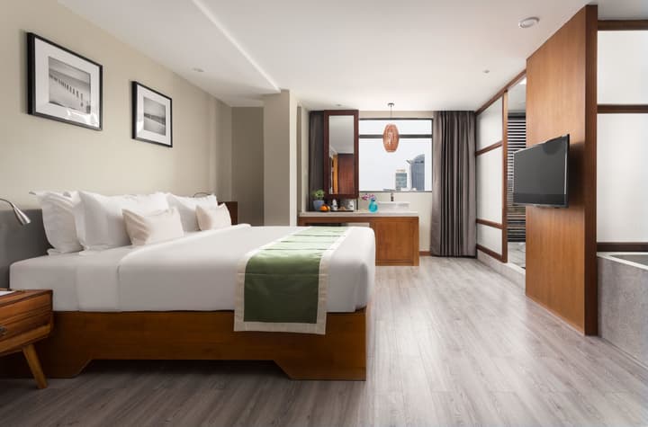 Clover Hotel Monivong