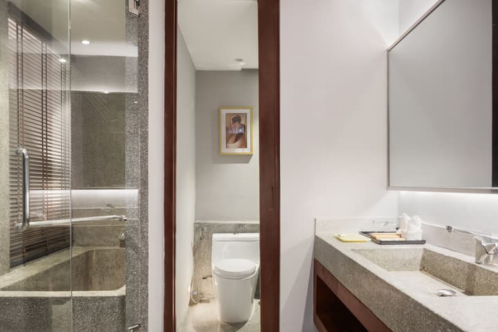 Clover Hotel Monivong