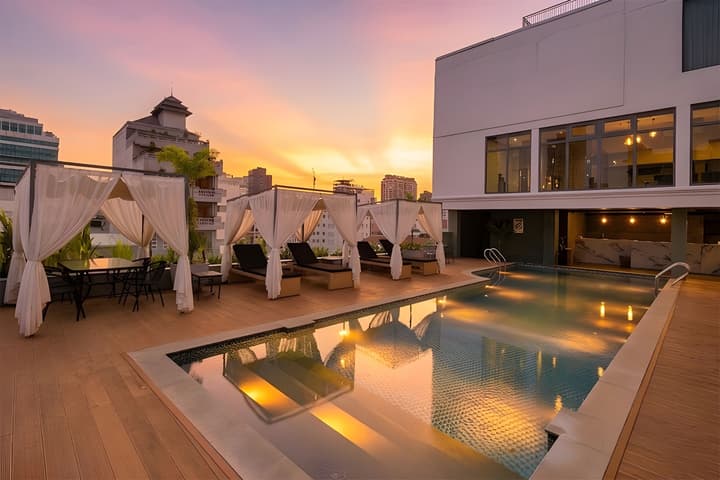Clover Hotel Monivong