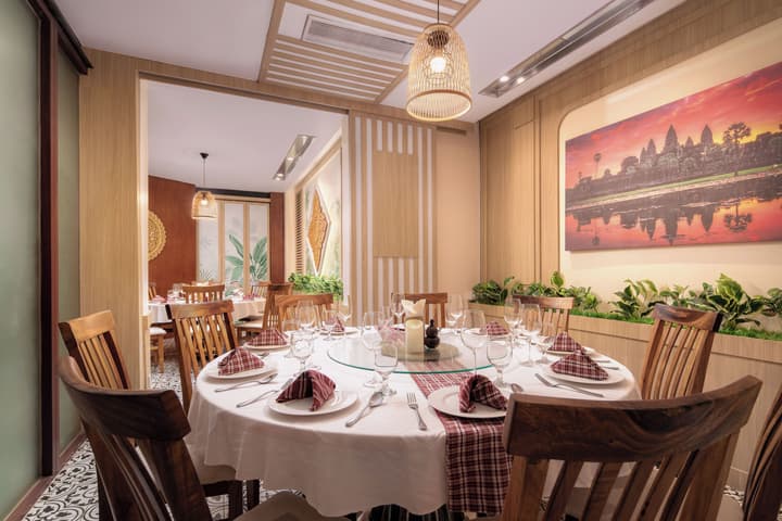 Clover Hotel Monivong