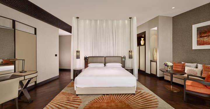 Grand Hyatt Abu Dhabi Hotel & Residences