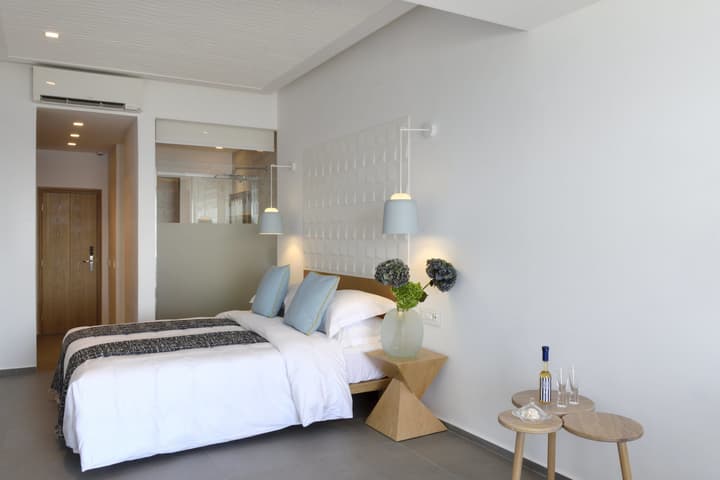 Myconian Korali Relais & Chateaux