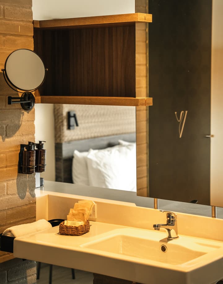 V Grand Hotel, a member of Radisson Individuals