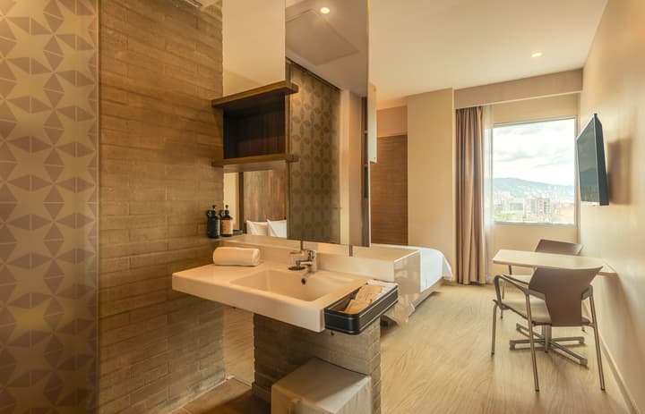 V Grand Hotel, a member of Radisson Individuals