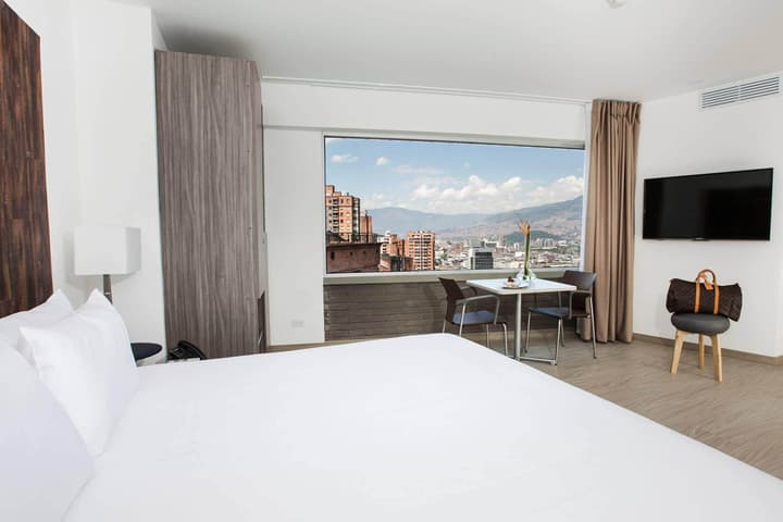 V Grand Hotel, a member of Radisson Individuals