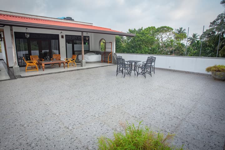 Green Villa