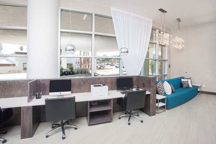 Hampton Inn & Suites LAX El Segundo
