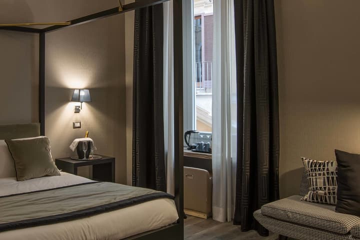 Colonna Suite del Corso