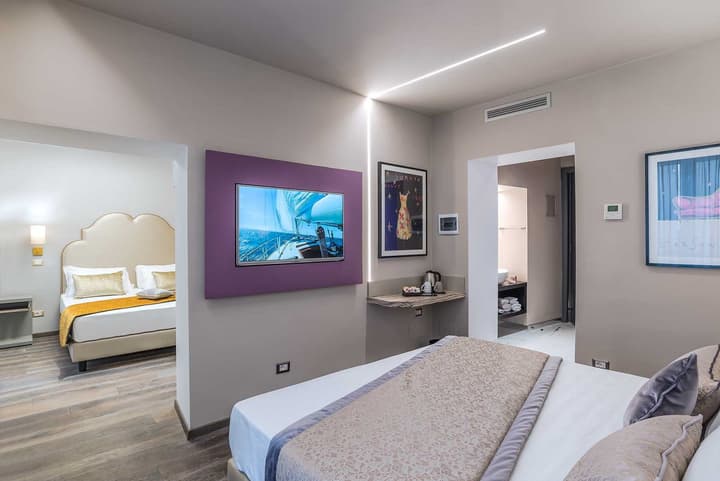 Colonna Suite del Corso