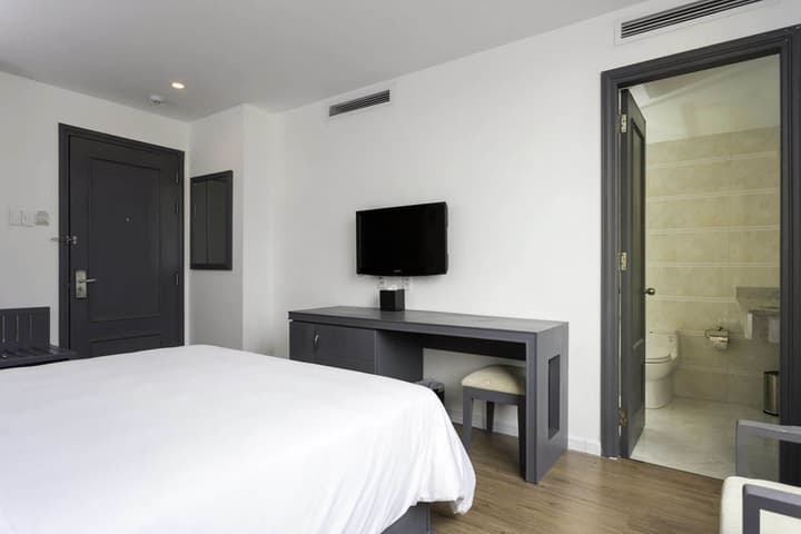 Calista Sai Gon Hotel