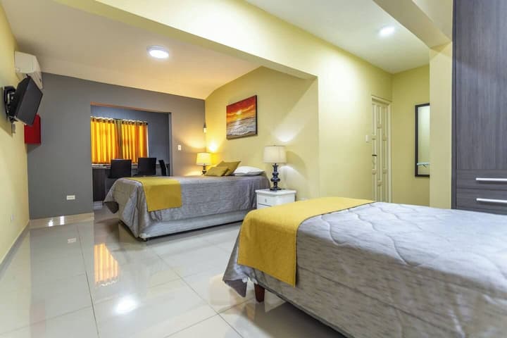 Juanedu Suites