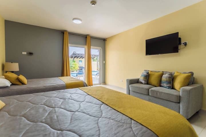 Juanedu Suites