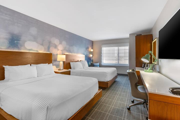 Cambria Hotel LAX