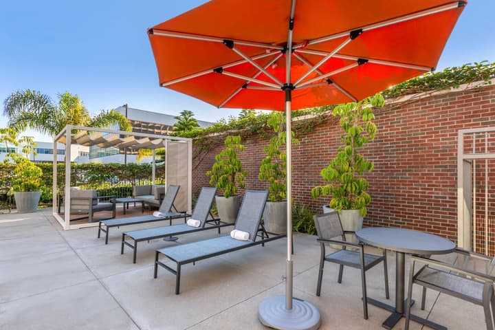 Cambria Hotel LAX