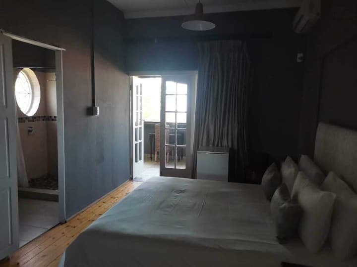 268 On Ridge Guesthouse