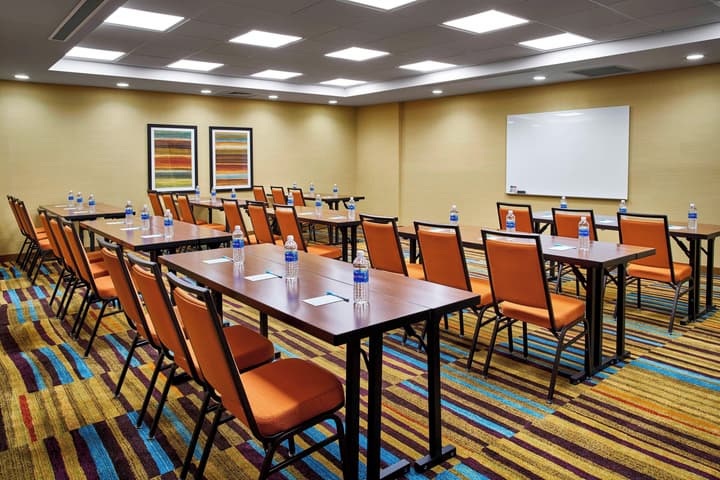 Fairfield Inn & Suites by Marriott Alexandria