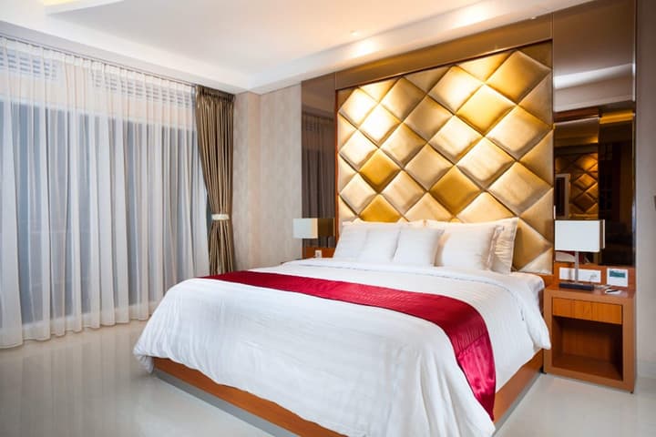 Le Eminence Hotel Convention & Resort Ciloto - Puncak