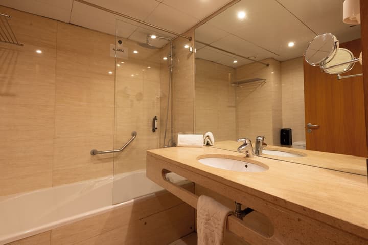 THE Hotel MASA Almirante LISBON Stylish