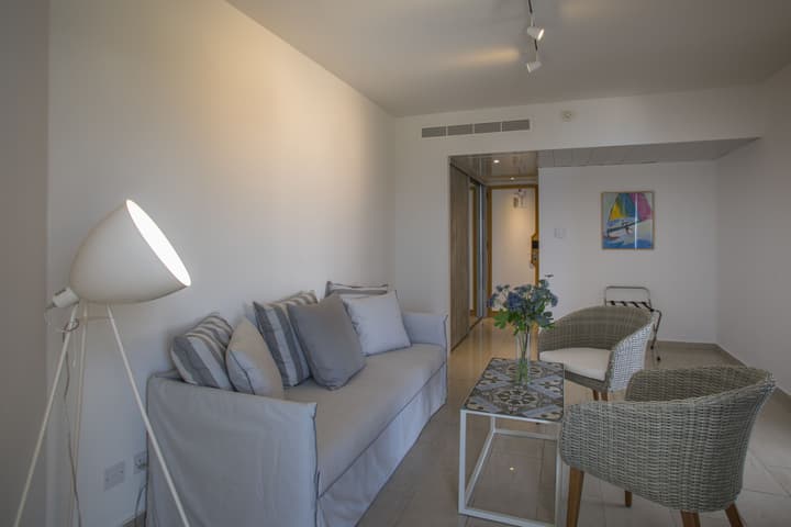 Leonardo Plaza Cypria Maris Beach Hotel & Spa