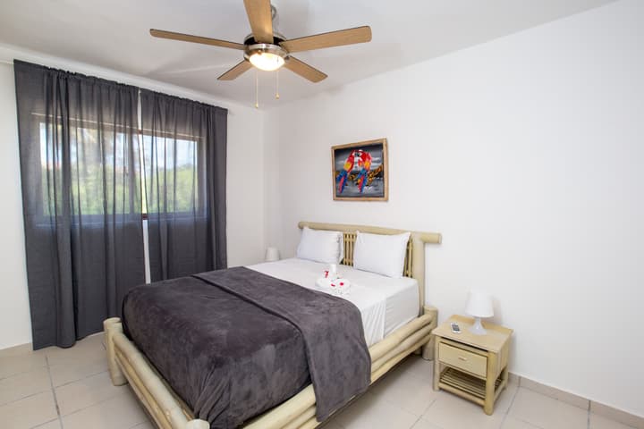 Los Corales Beach Village