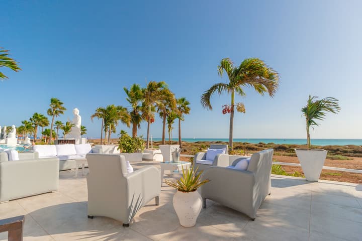 Hotel LIVVO Budha Beach