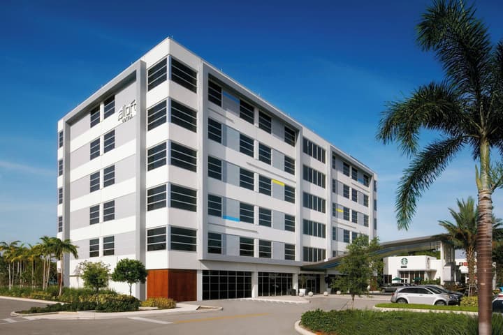 Aloft by Marriott Miami Airport