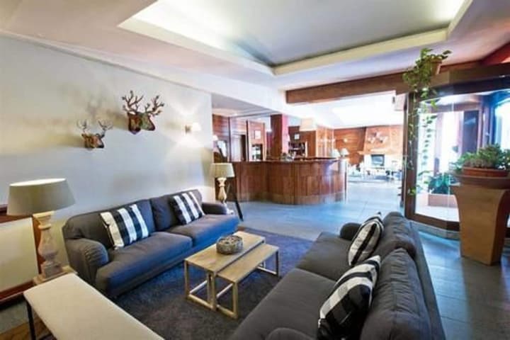 Hotel Rendez Vous