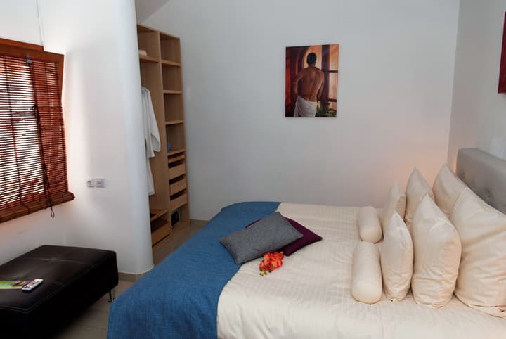 Birdcage Gay Resort - Adult Only