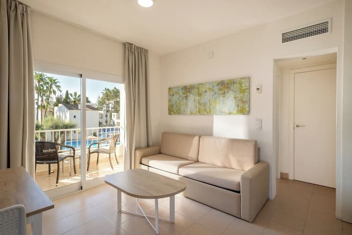 Cabot Club Torre Blanca