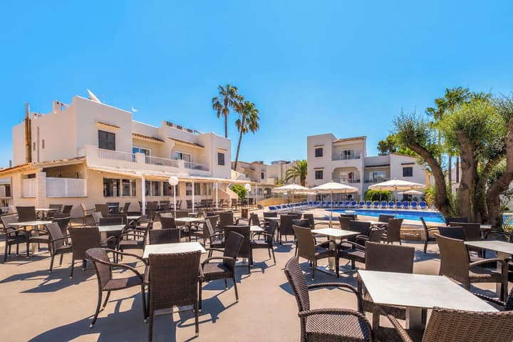 Cabot Club Torre Blanca