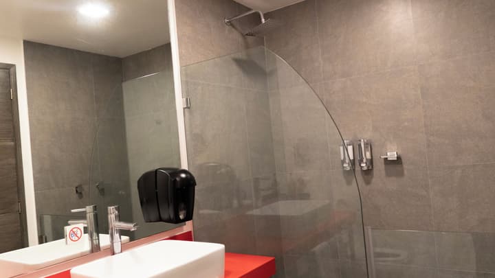Hotel Black