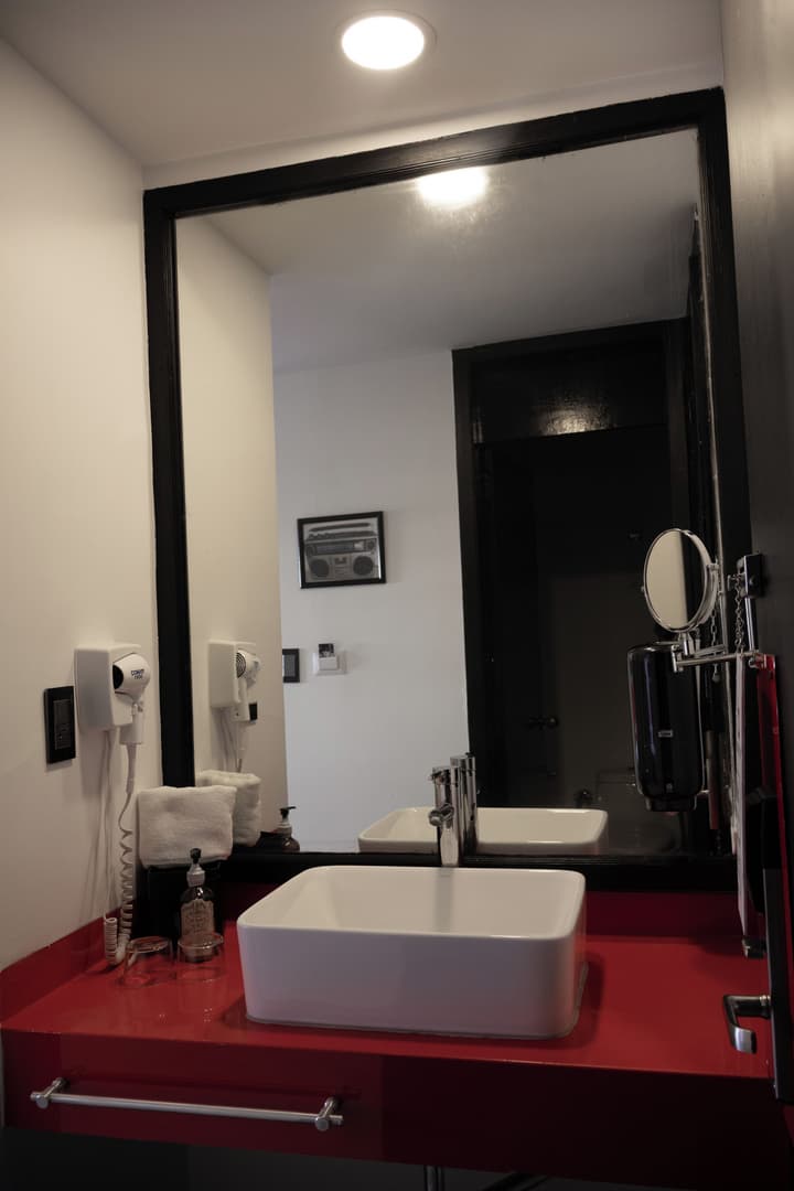 Hotel Black
