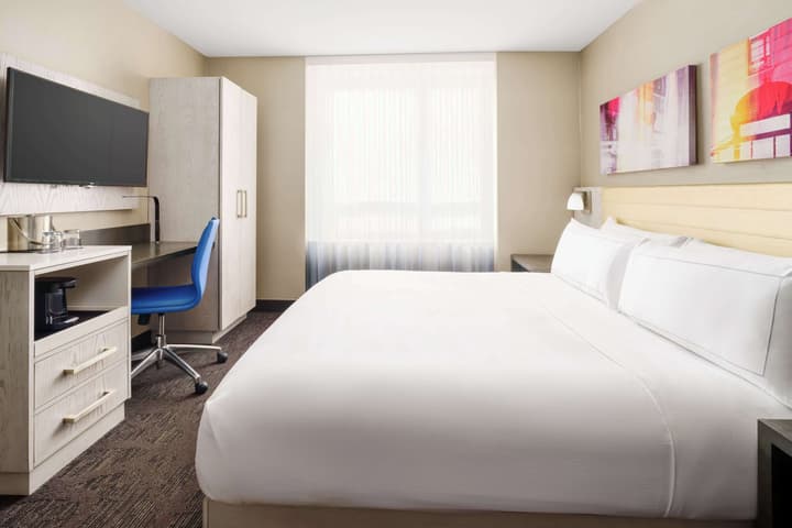 DoubleTree by Hilton New York Times Square West
