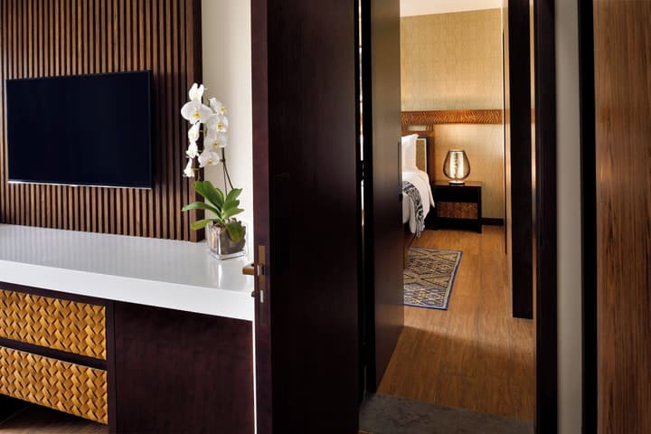 Lapita, Dubai Parks and Resorts, Autograph Collection