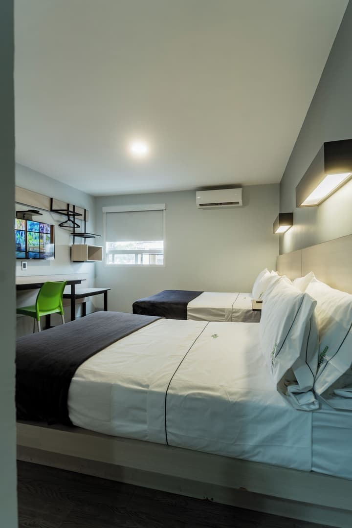 Hotel Lemon Green